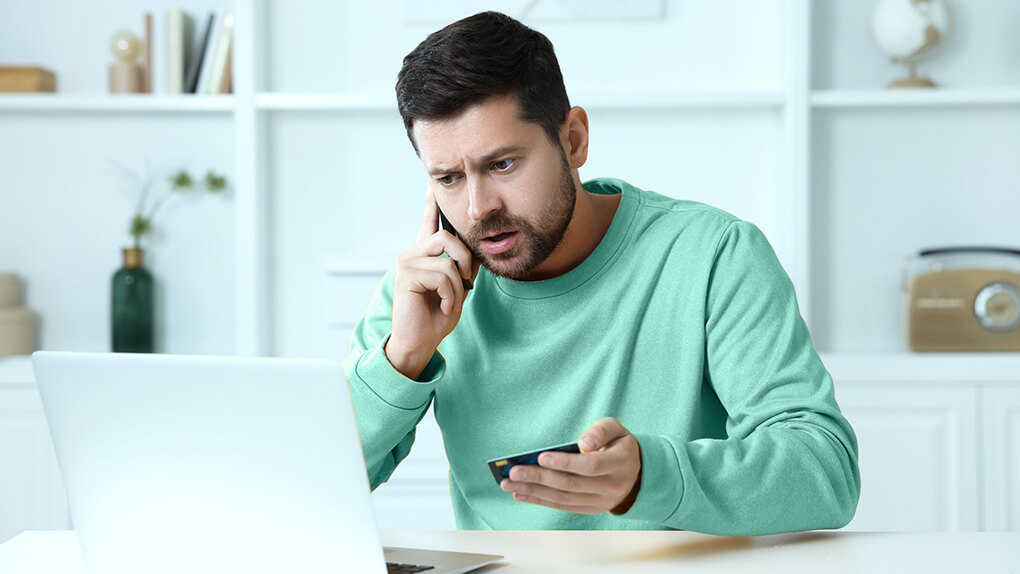 Esqueci-me do PIN do meu cartão de crédito. O que devo fazer?